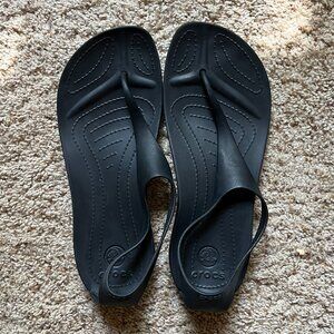 Crocs Serena Sexi Black Slip On Comfort Ankle T-Strap Thong Sandals Womens Sz 8